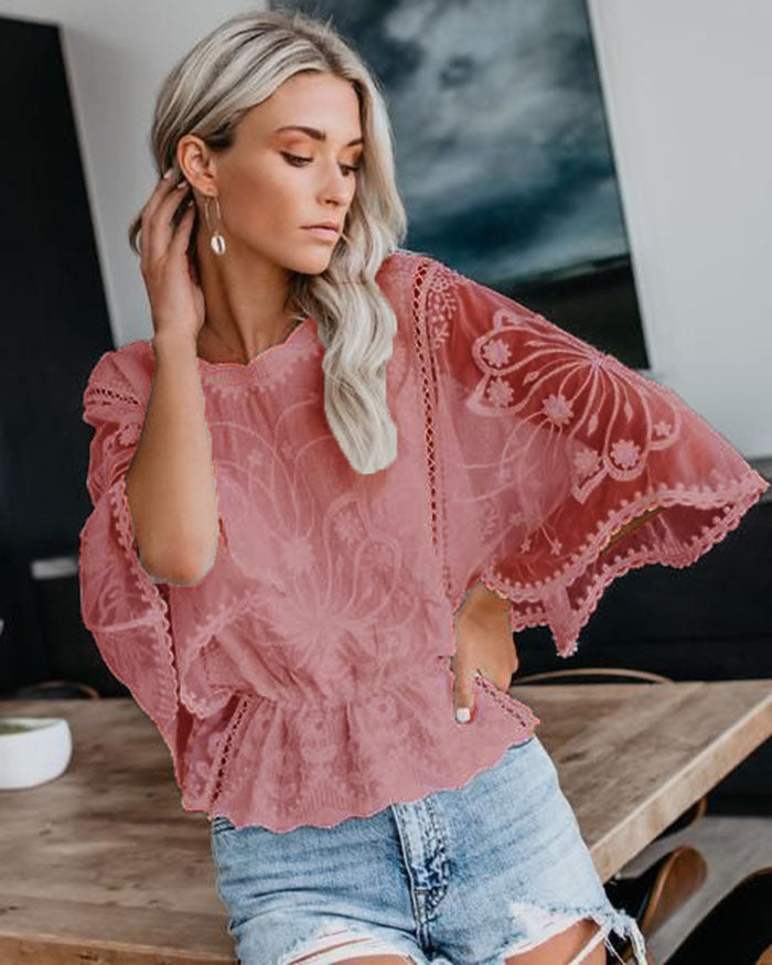 Women’s Lace Trim Top Short Sleeve Batwing Shirt