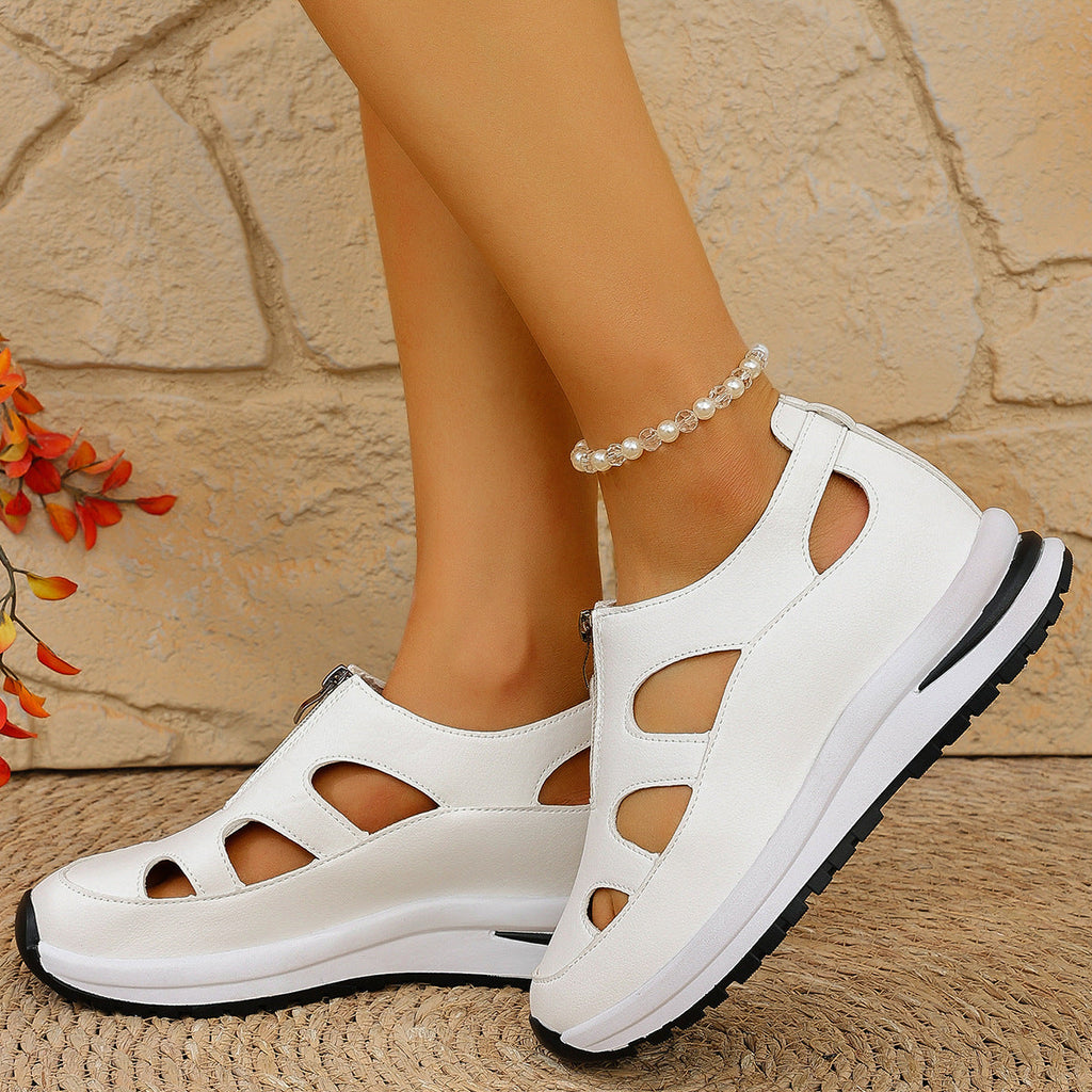 Women's Chunky Sole Closed-Toe Sandals – Soft Sole Velcro Strap