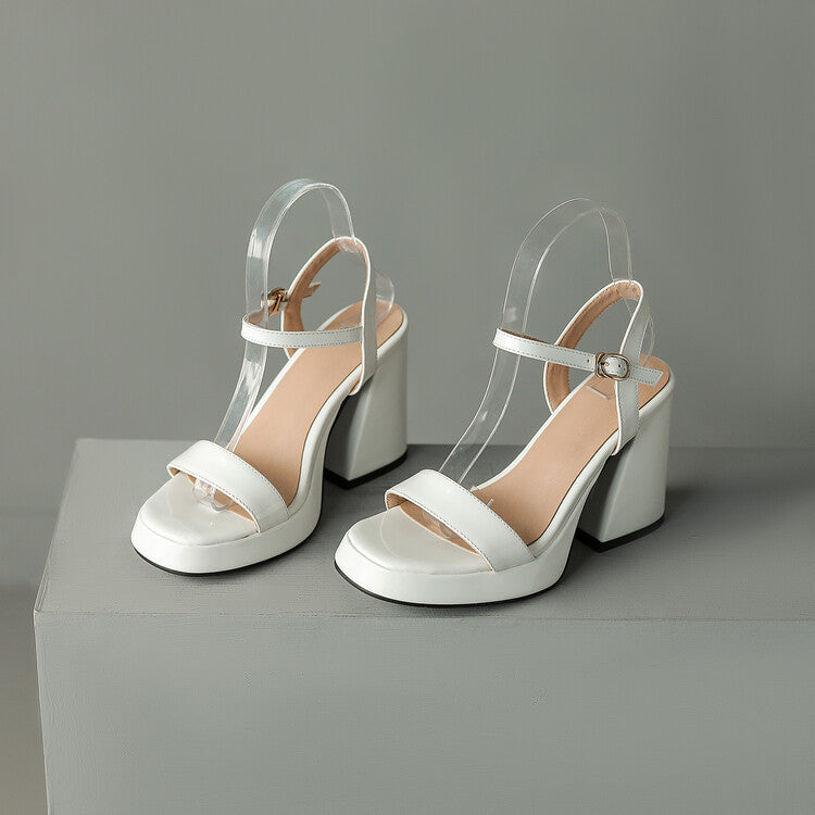 Women's Round Toe Chunky Heel Sandals – Buckle Strap Block Heel