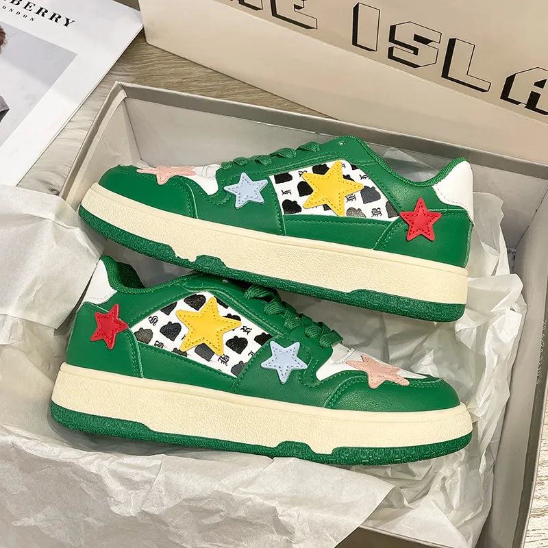 Contrast Star Round Toe Athletic Sneakers – Pastel Flat Shoes