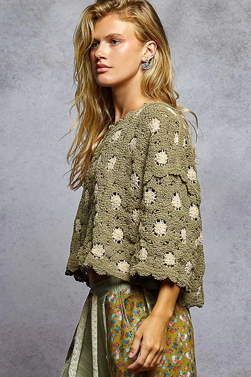POL Contrast Crochet Cropped Knit Top