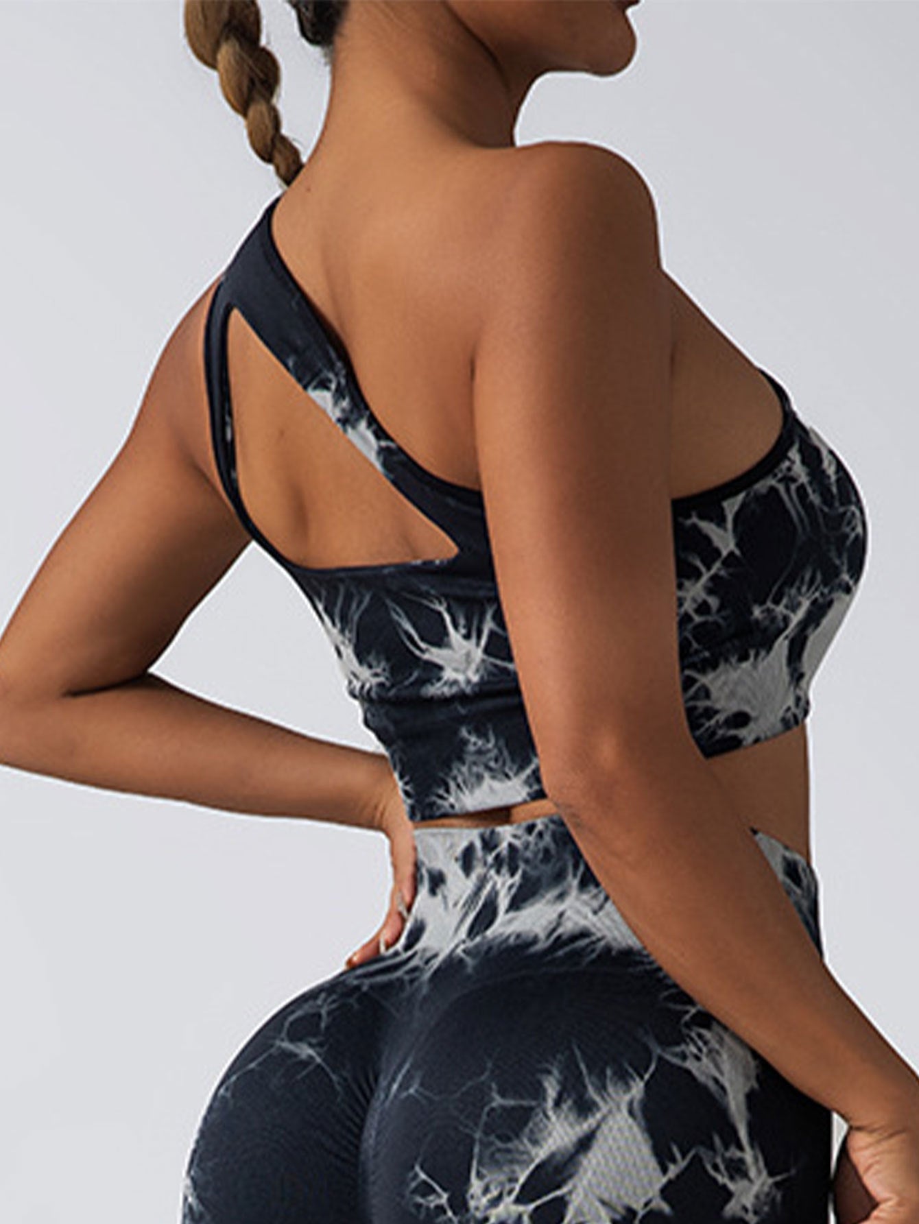 Seamless One-Shoulder Bra & Scrunch Leggings Set - High Waisted Yoga Pants