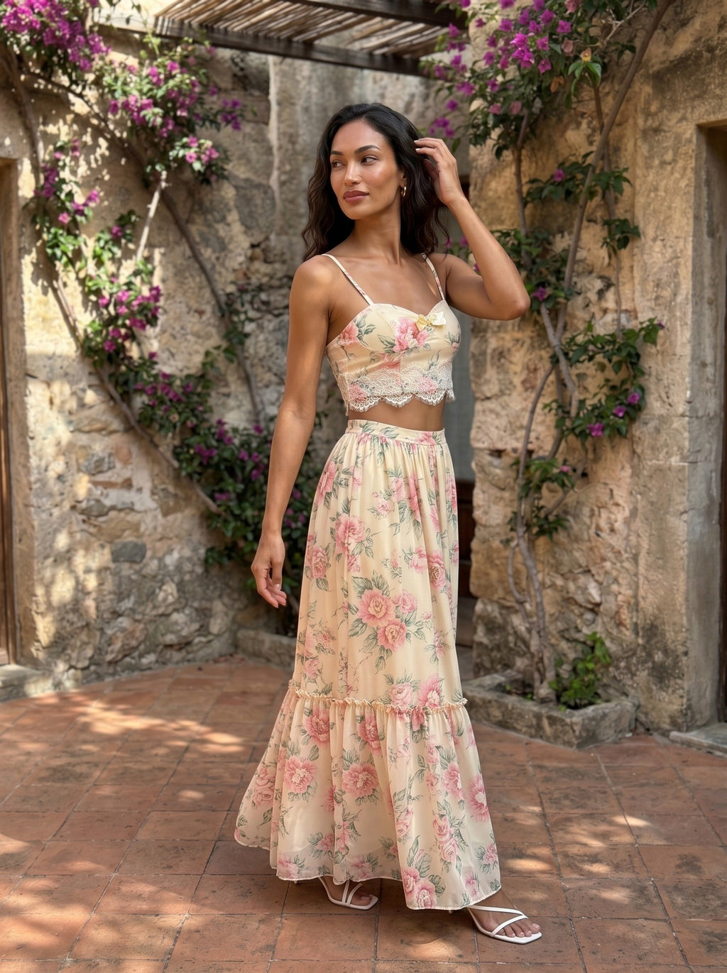 Whisper of Pastel Roses Two Pcs Set