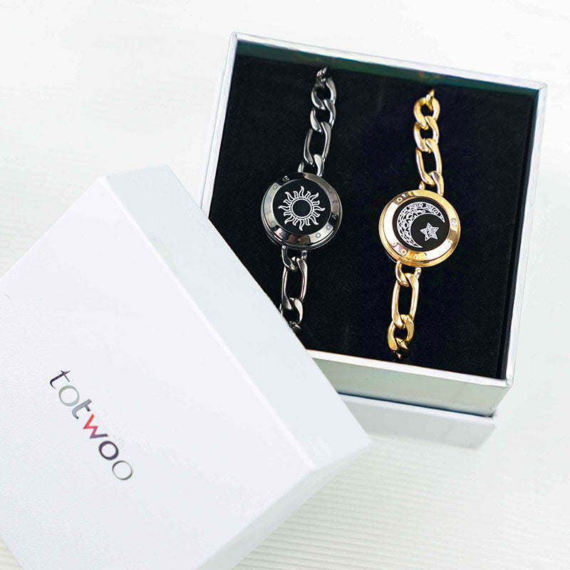 Sun & Moon Touch Bracelets with Figaro Chain (Black+Gold）
