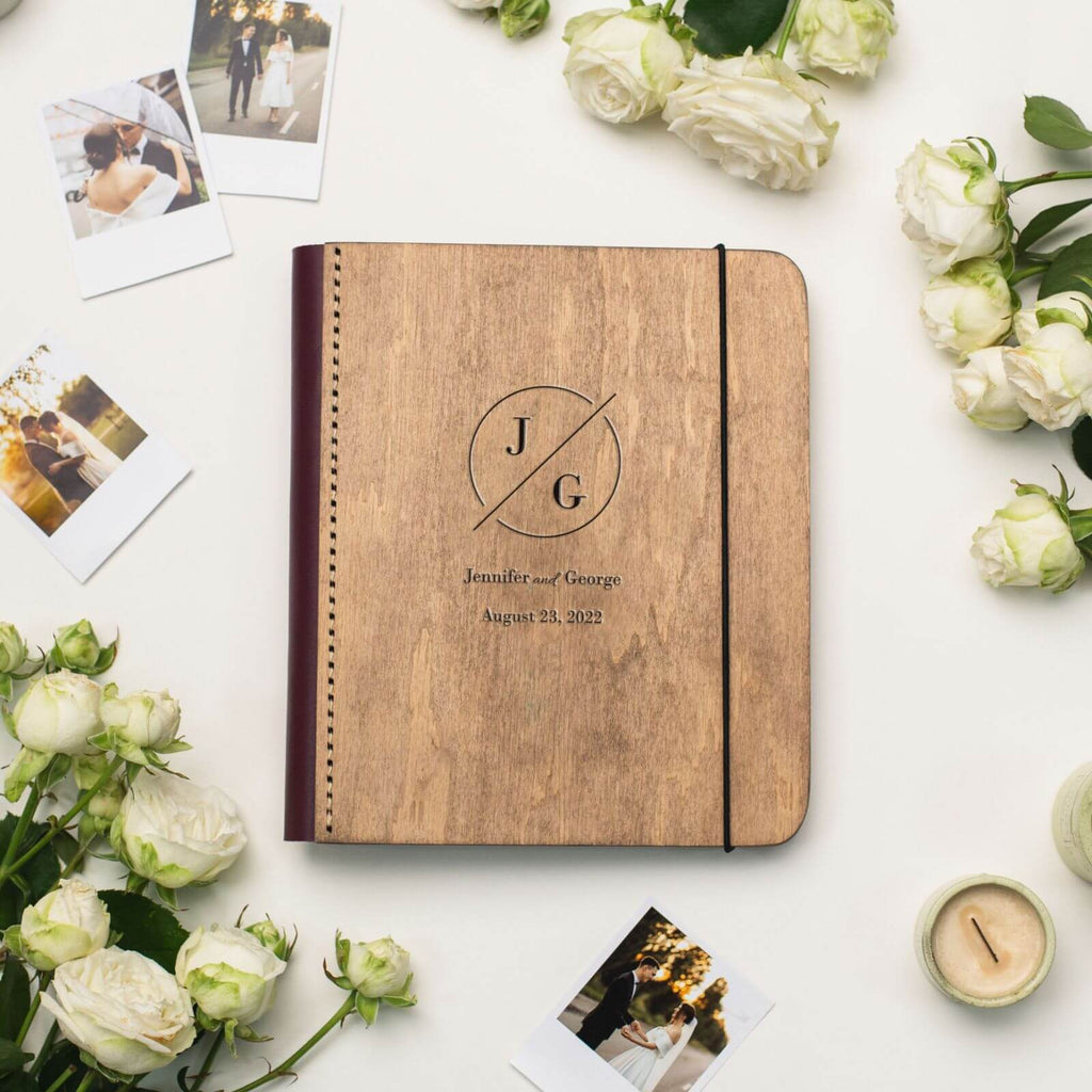Wooden Album with Leather - Circle (vertical)