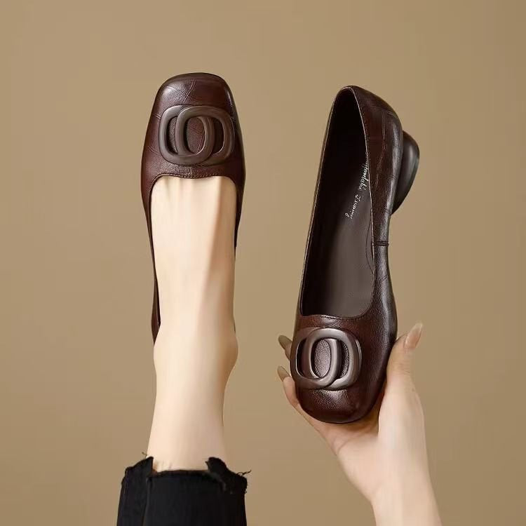 Women's French Vintage Round Toe Slip-On Flats – Low Chunky Heel Mary Jane Style