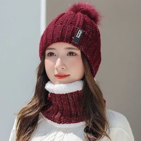 Women’s Winter Beanie Hat & Scarf – Warm Knitted Skull Cap Style