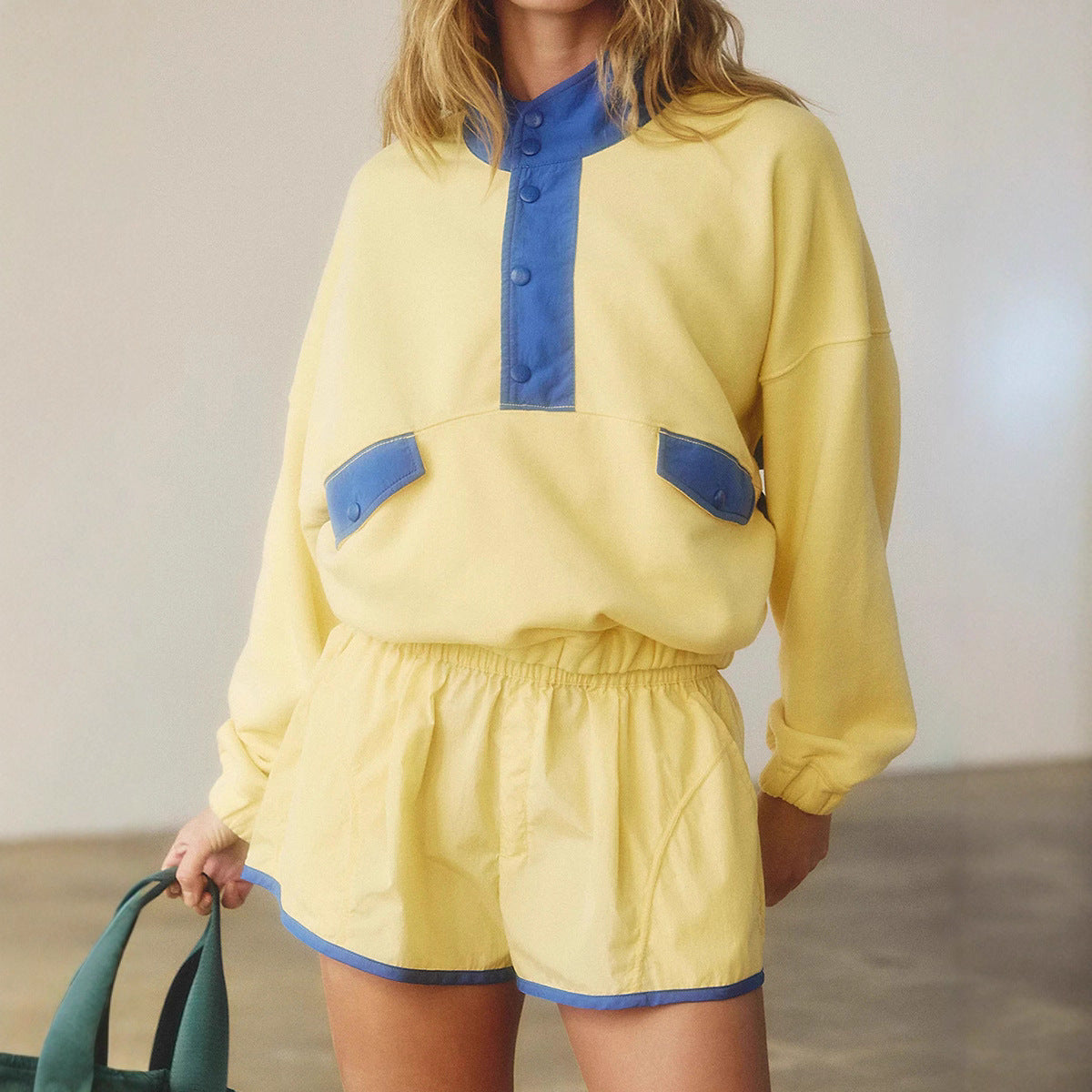 Women's Long-Sleeve Contrast Color 2-Piece Set – Top & Cropped Pants