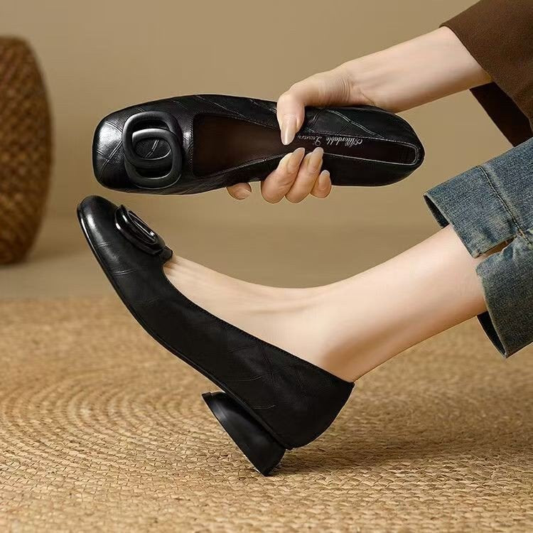 Women's French Vintage Round Toe Slip-On Flats – Low Chunky Heel Mary Jane Style