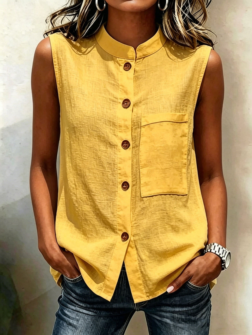 Women's Sleeveless Crop Top with Buttoned Pockets – Solid Color