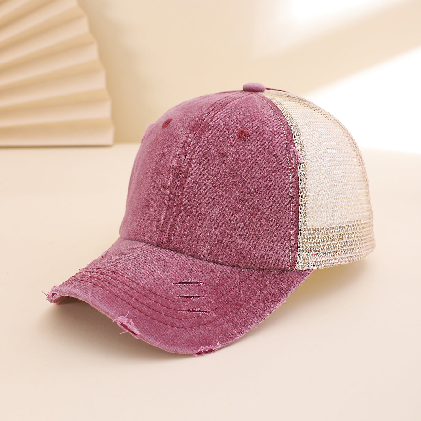 Distressed Washed Mesh Baseball Cap – Frayed Unisex Hat for Outdoor & Daily Wear