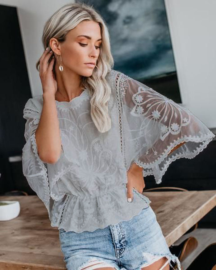 Women’s Lace Trim Top Short Sleeve Batwing Shirt