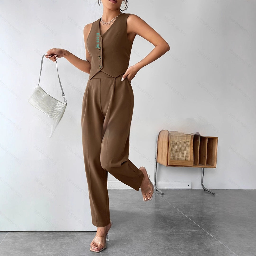 Women’s Coffee Sleeveless Pleated Jumpsuit