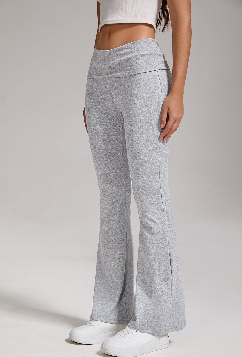 🔥 Women's Low-Waisted Folded Waist Flared Pants - Low-Rise Wide-Leg Trousers