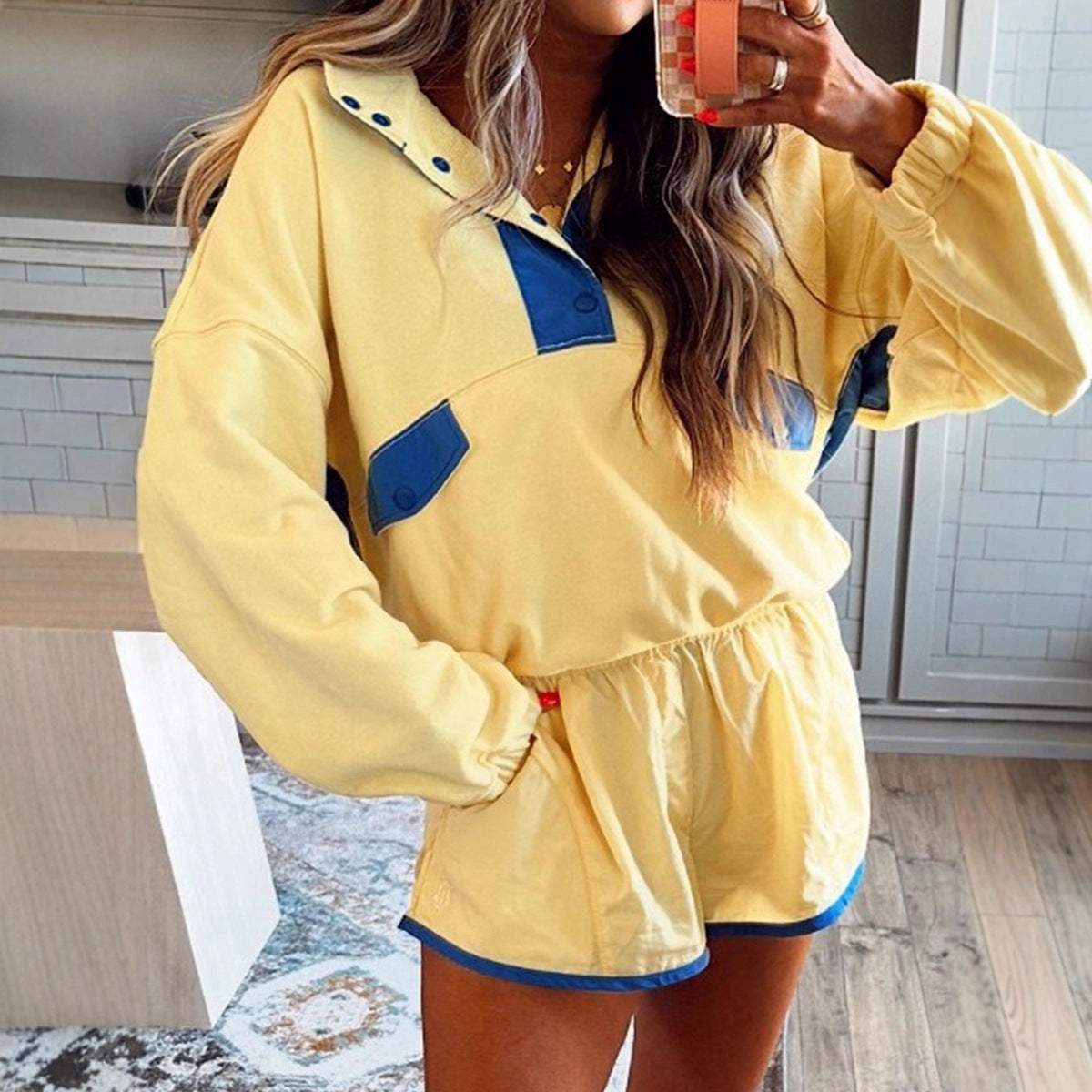 Women's Long-Sleeve Contrast Color 2-Piece Set – Top & Cropped Pants