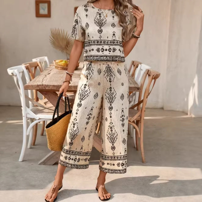Women's Ethnic Print Contrast Two-Piece Set – Top & Straight-Leg Pants