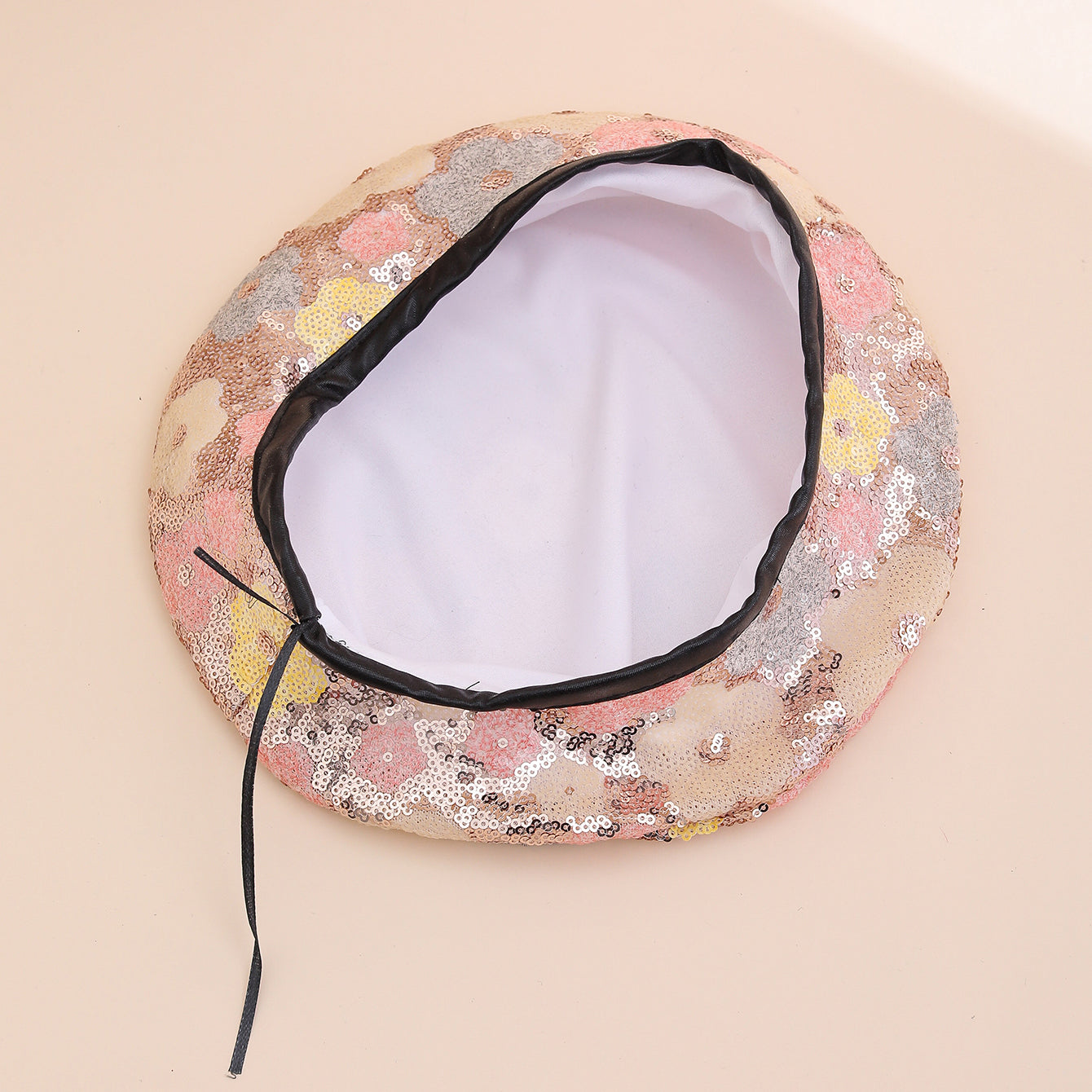 Sequin Flower Beret – Trendy Painter's Hat for Women | Outdoor & Everyday Style