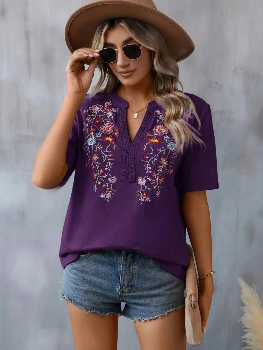 Women's Floral Embroidered Notched V-Neck T-Shirt – Short Sleeve Boho Lace Trim Top