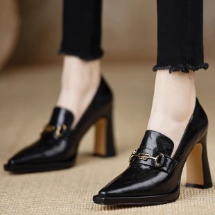 Women's Retro Chunky Heel Pointed Toe Pumps – Slip-On Office Heels