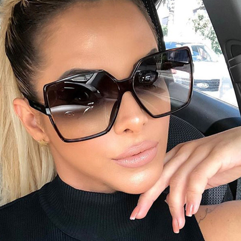 Vintage Big Frame Sunglasses – UV400 Fashion Shades