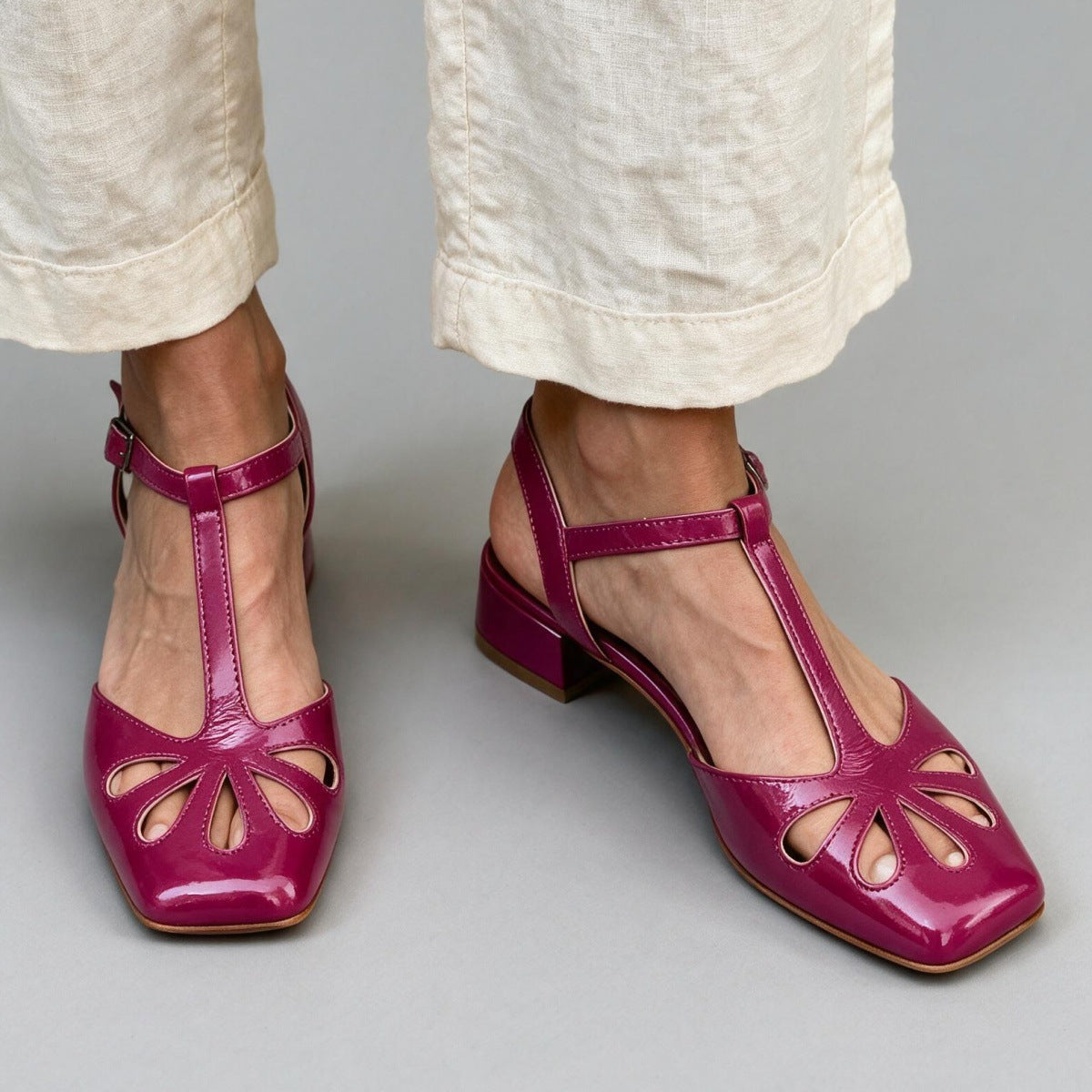 Women's Retro T-Strap Block Heel Sandals – Floral Cut-Out Square Toe