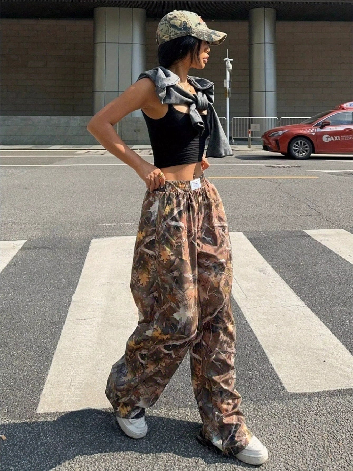 Women's Y2K Camouflage Cargo Pants