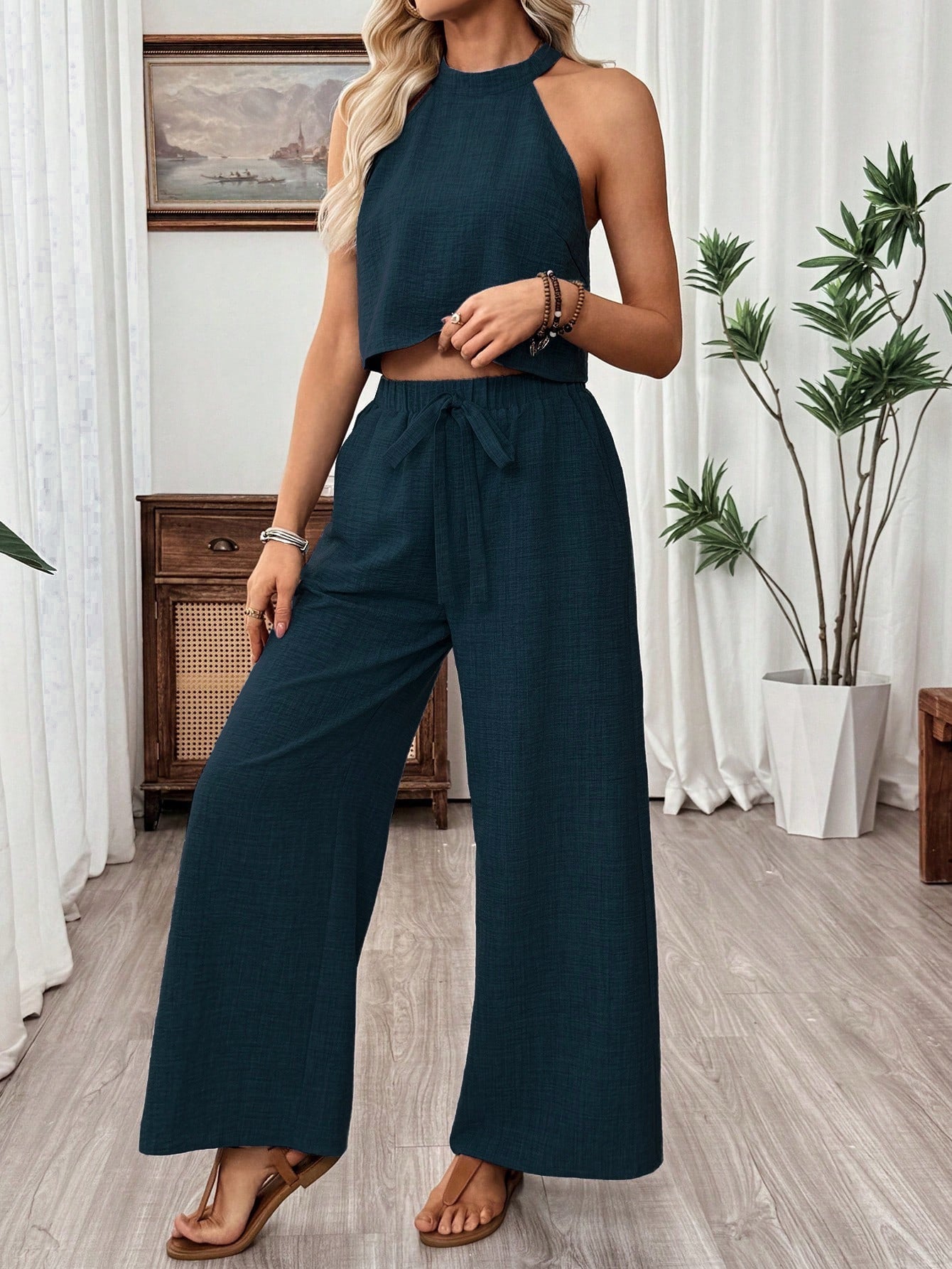 Women's Halter Neck Cropped Top & Wide-Leg Pants Two-Piece Set