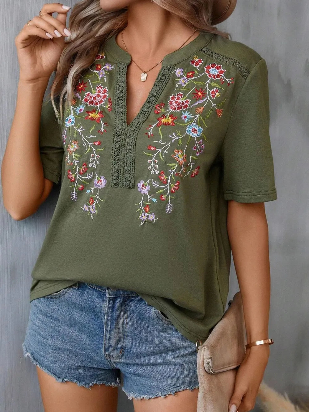 Women's Floral Embroidered Notched V-Neck T-Shirt – Short Sleeve Boho Lace Trim Top