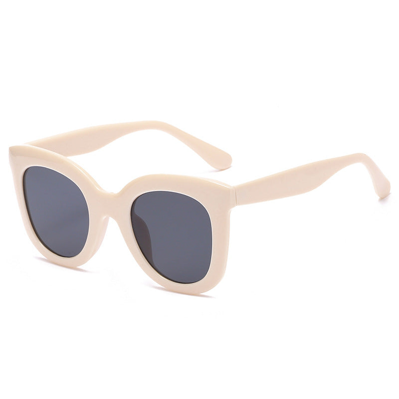 Large Rim Sunglasses – Oversized Women’s Fashion Shades