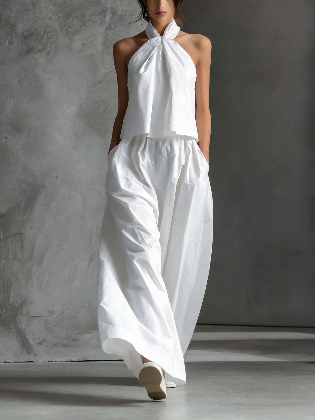 Loose-Fitting Sleeveless Top and Wide-Leg Pants Two-Piece Set.