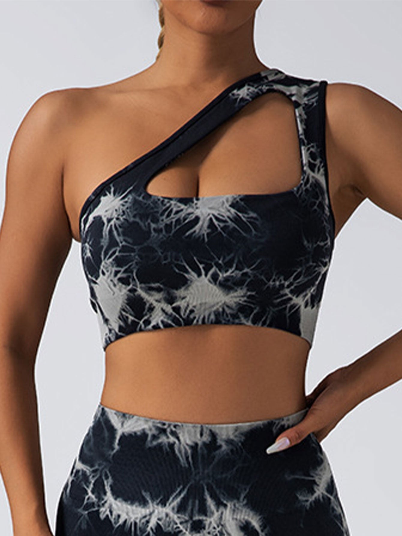 Seamless One-Shoulder Bra & Scrunch Leggings Set - High Waisted Yoga Pants