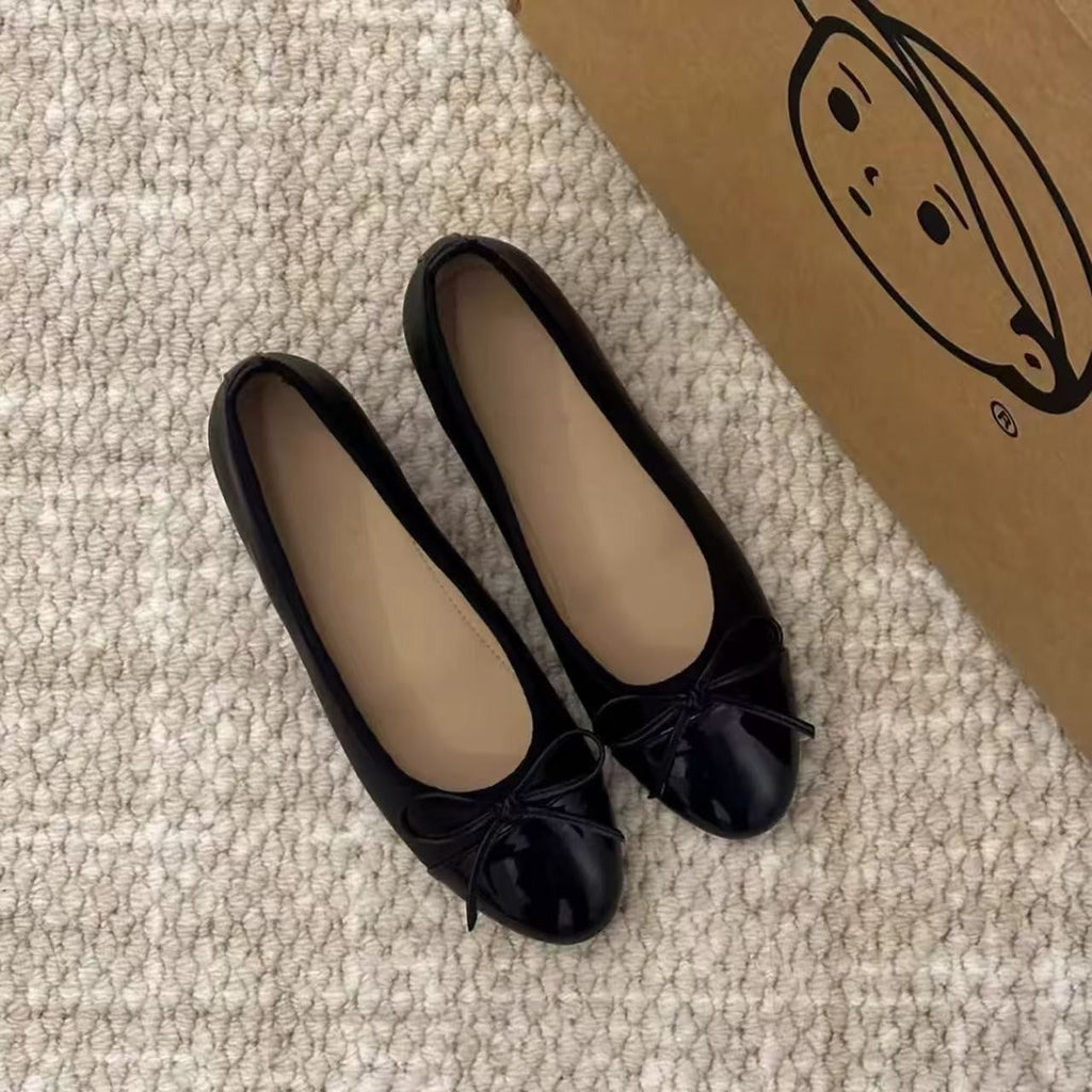 Women's Two-Tone Cap Toe Ballet Flats with Bow – Slip-On Hidden Platform