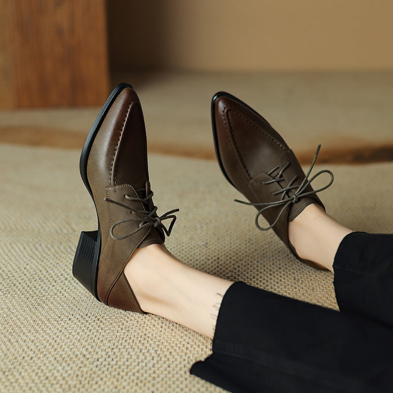 Women's Retro Strap Chunky Heel Pointed-Toe Shoes