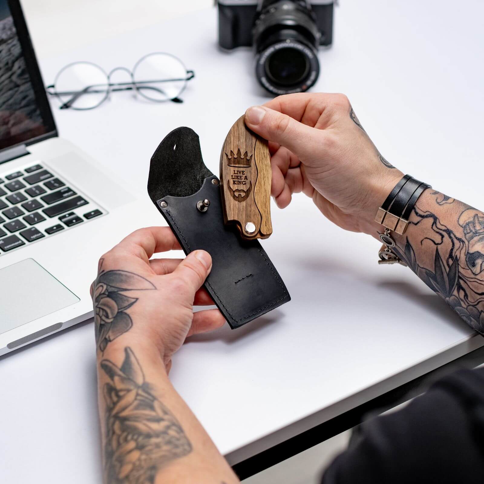 Wooden Beard Comb - Live Like a King
