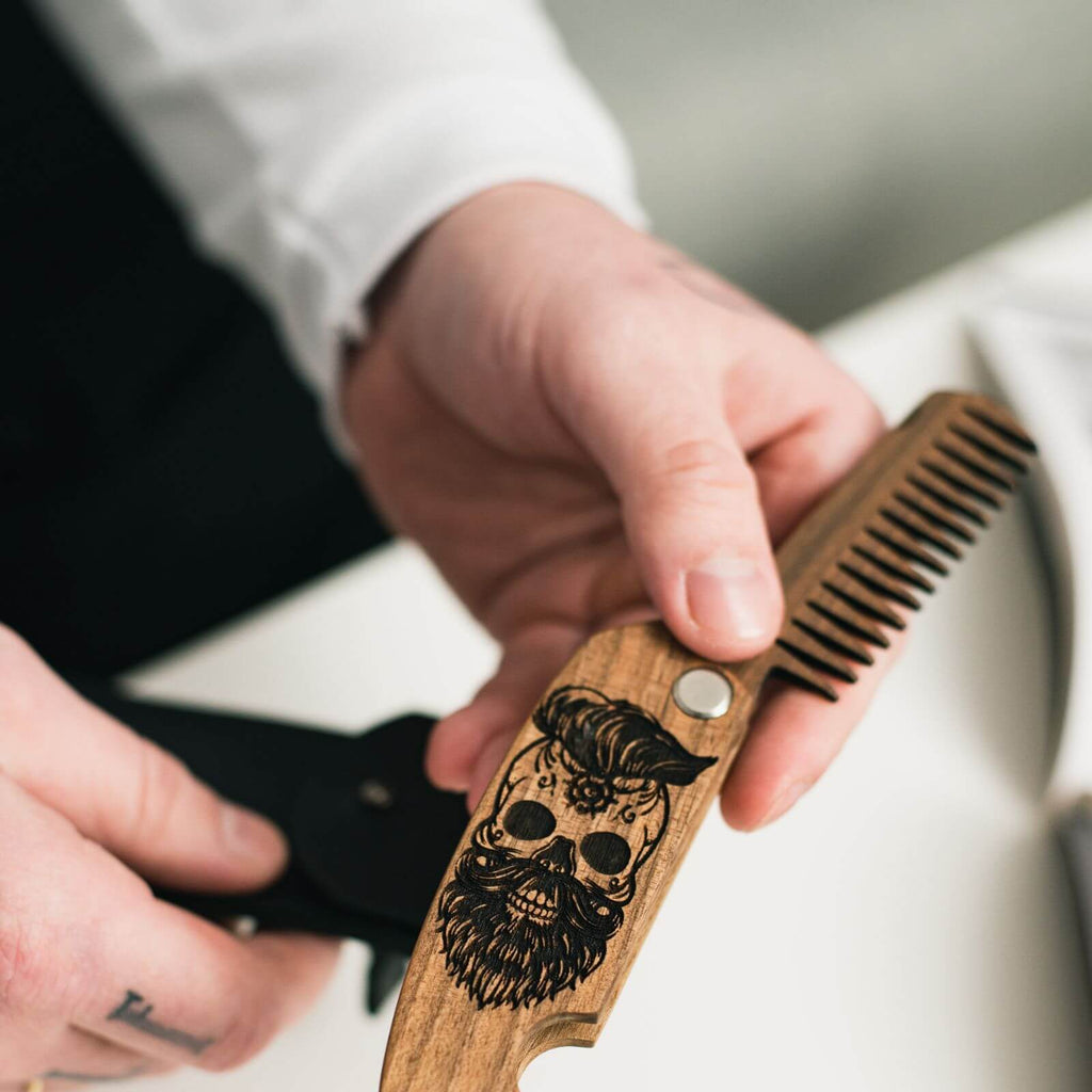 Wooden Beard Comb - Skull