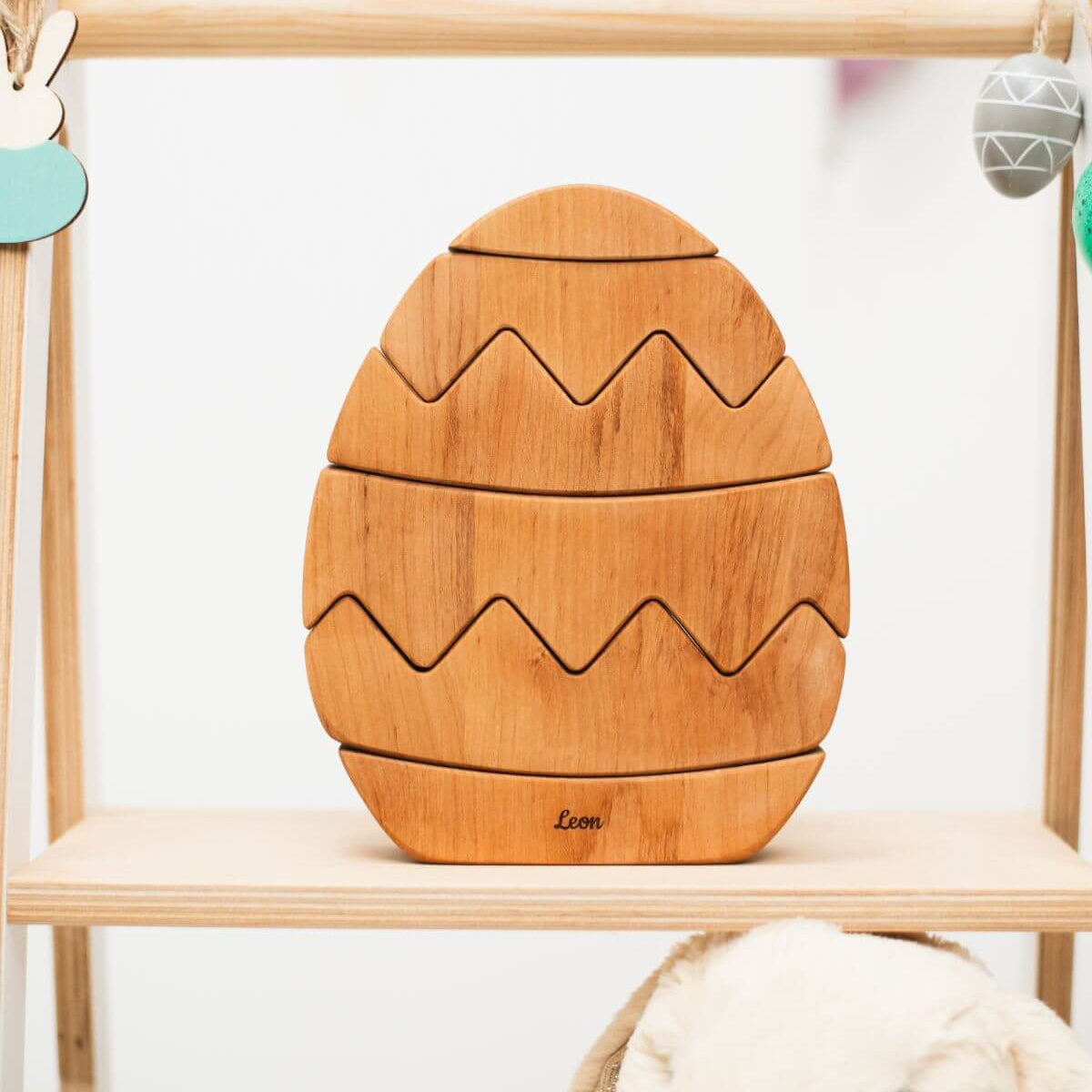 Easter egg stacker