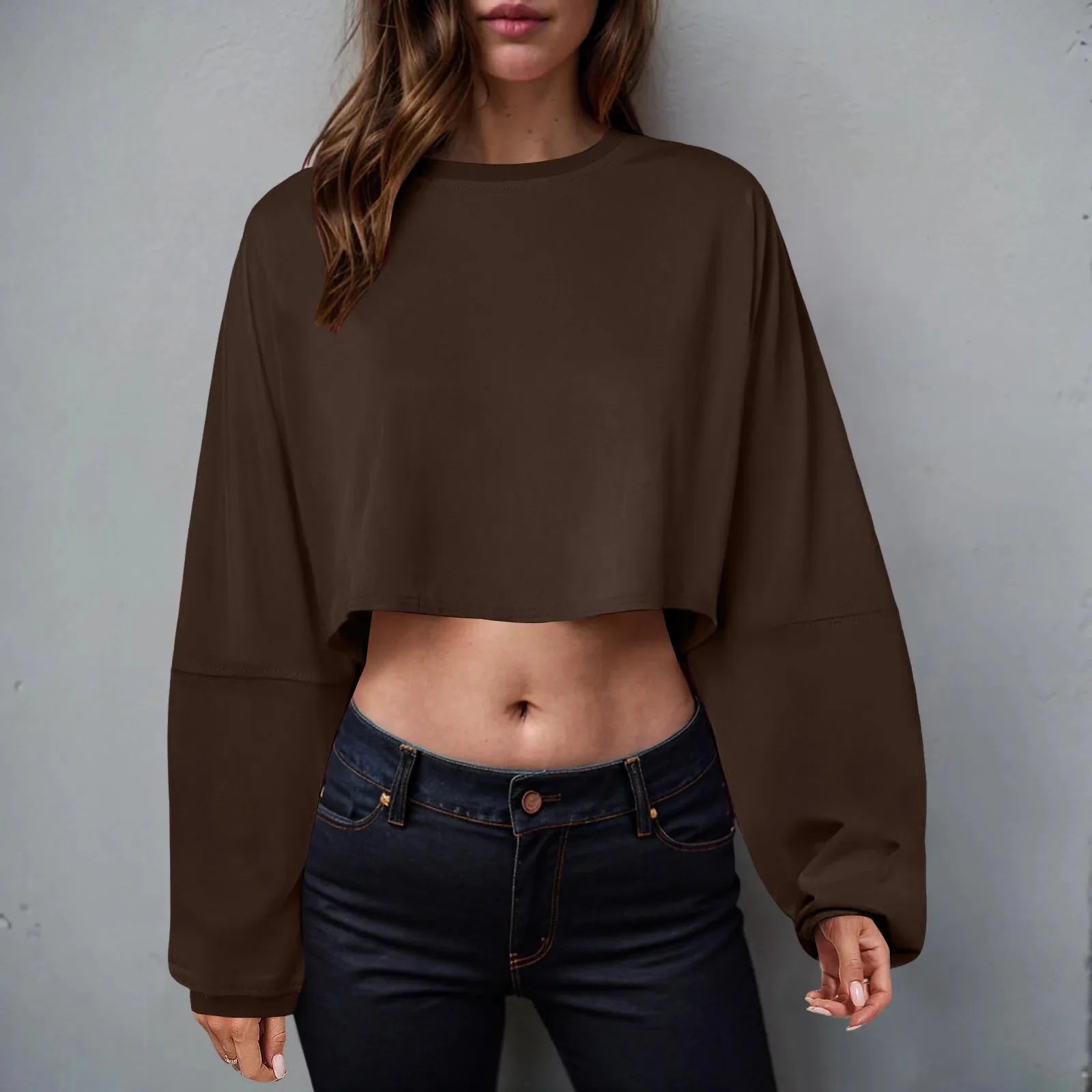 🧘‍♀️ Women’s Long Sleeve Loose-Fit Crop Top
