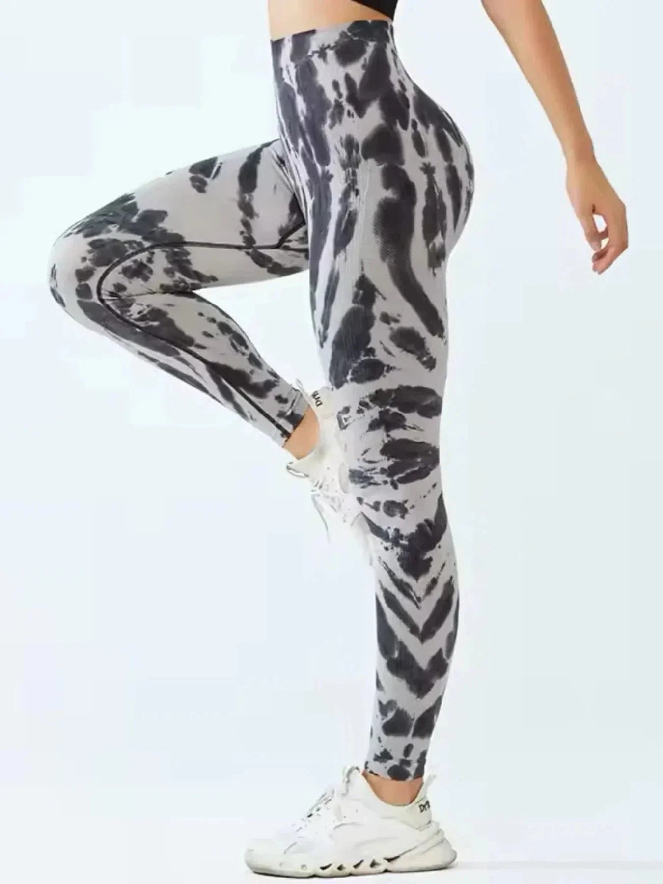 🧘‍♀️ Tie-Dye Seamless High-Waist Scrunch Butt Leggings