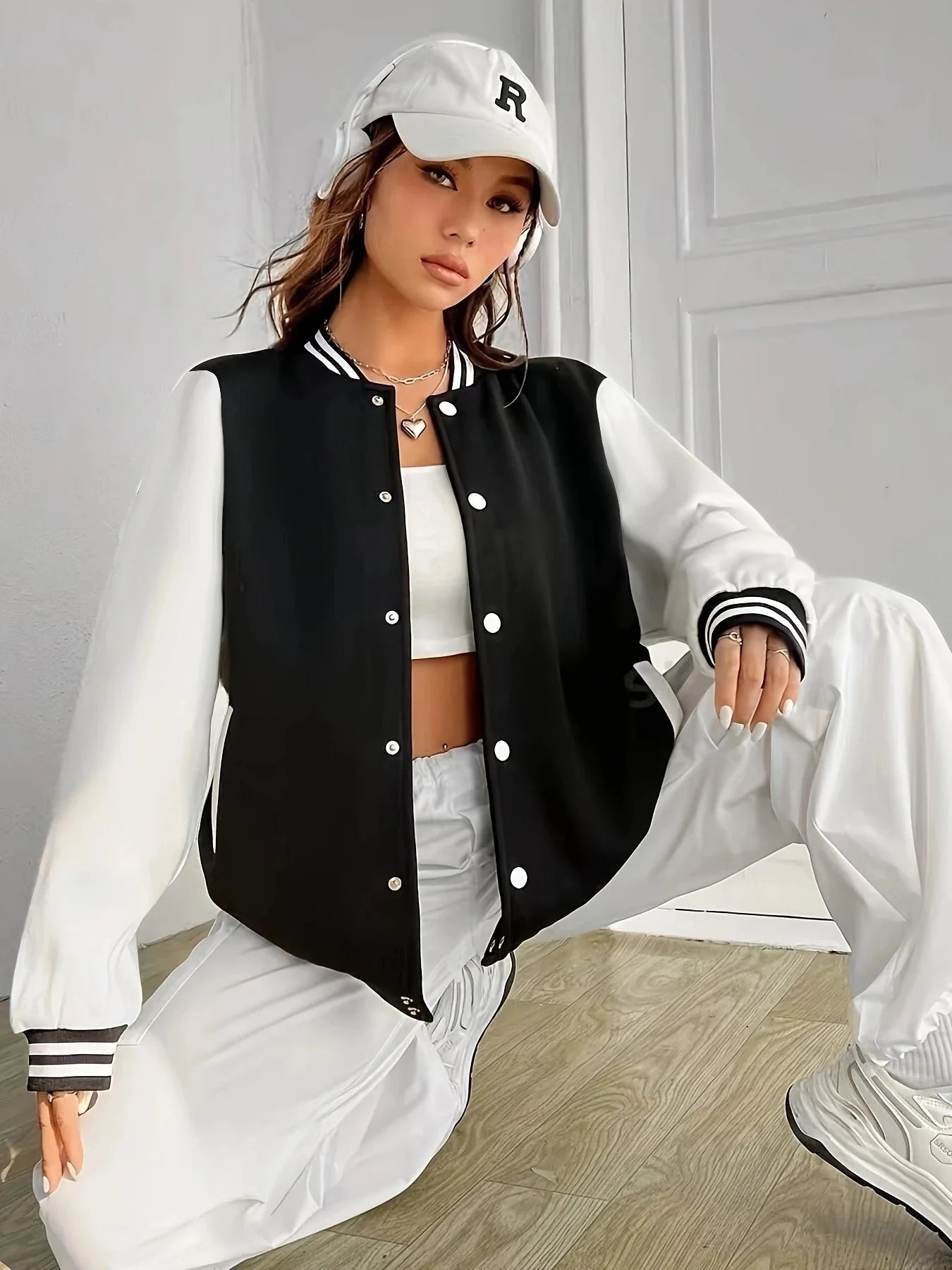 Women’s Oversize Solid Color Baseball Jacket