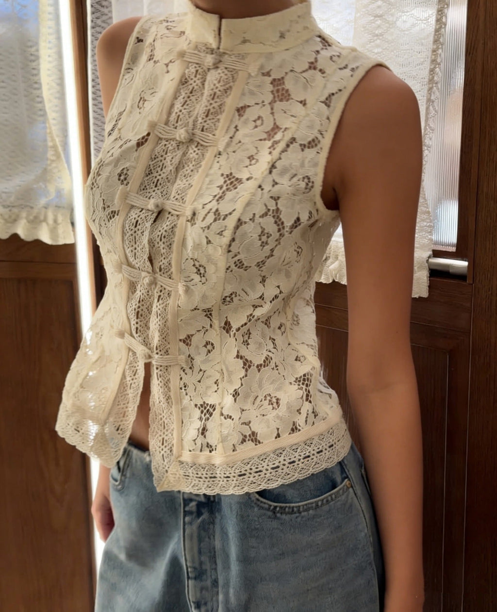 Lace Crochet Stand Collar Slim-Fit Sleeveless Top – 3 Colors, S–L