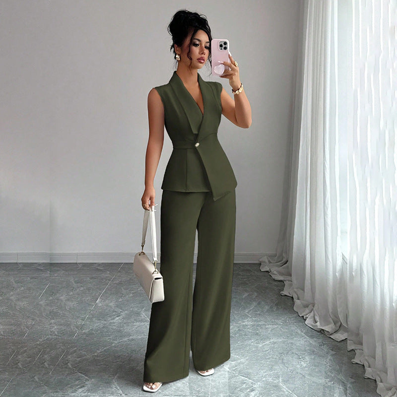 Women's Sleeveless Blazer & Straight-Leg Pants Two-Piece Set