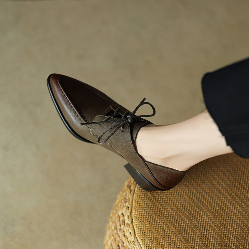 Women's Retro Strap Chunky Heel Pointed-Toe Shoes