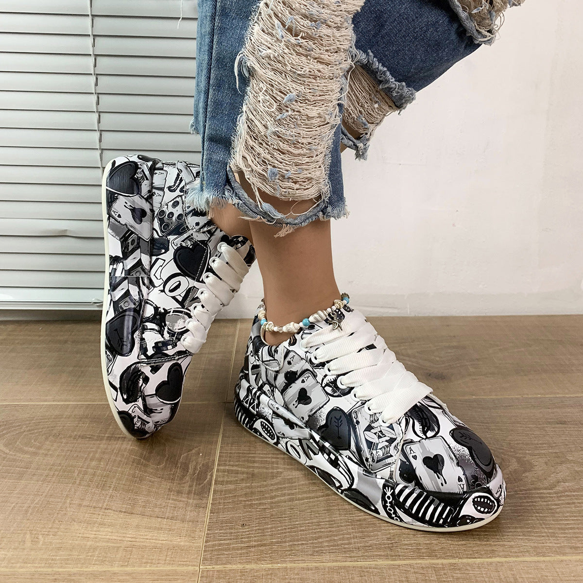Round-Toe Thick-Sole Lace-Up Sneakers — Women’s Casual Print Shoes