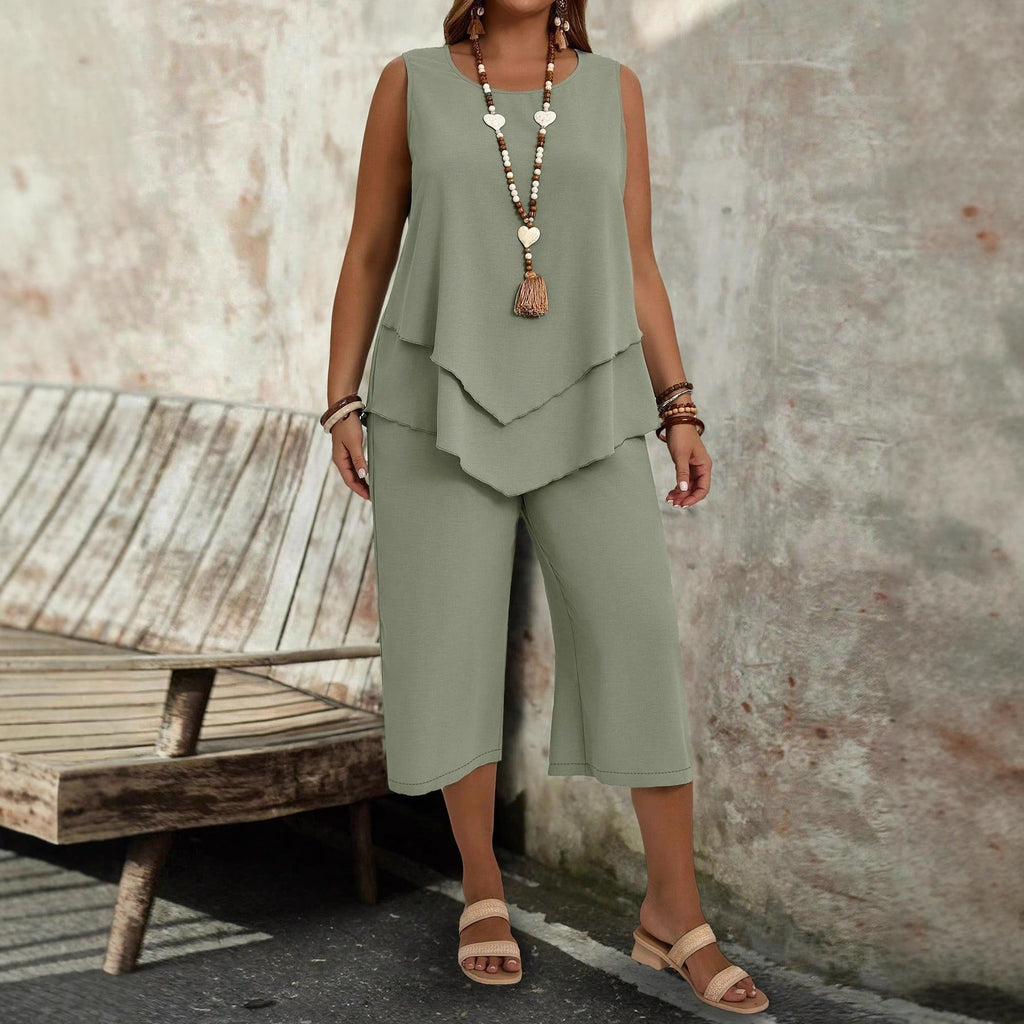 Casual Solid-Colored Sleeveless Top And Cropped Pants Two-Piece Set
