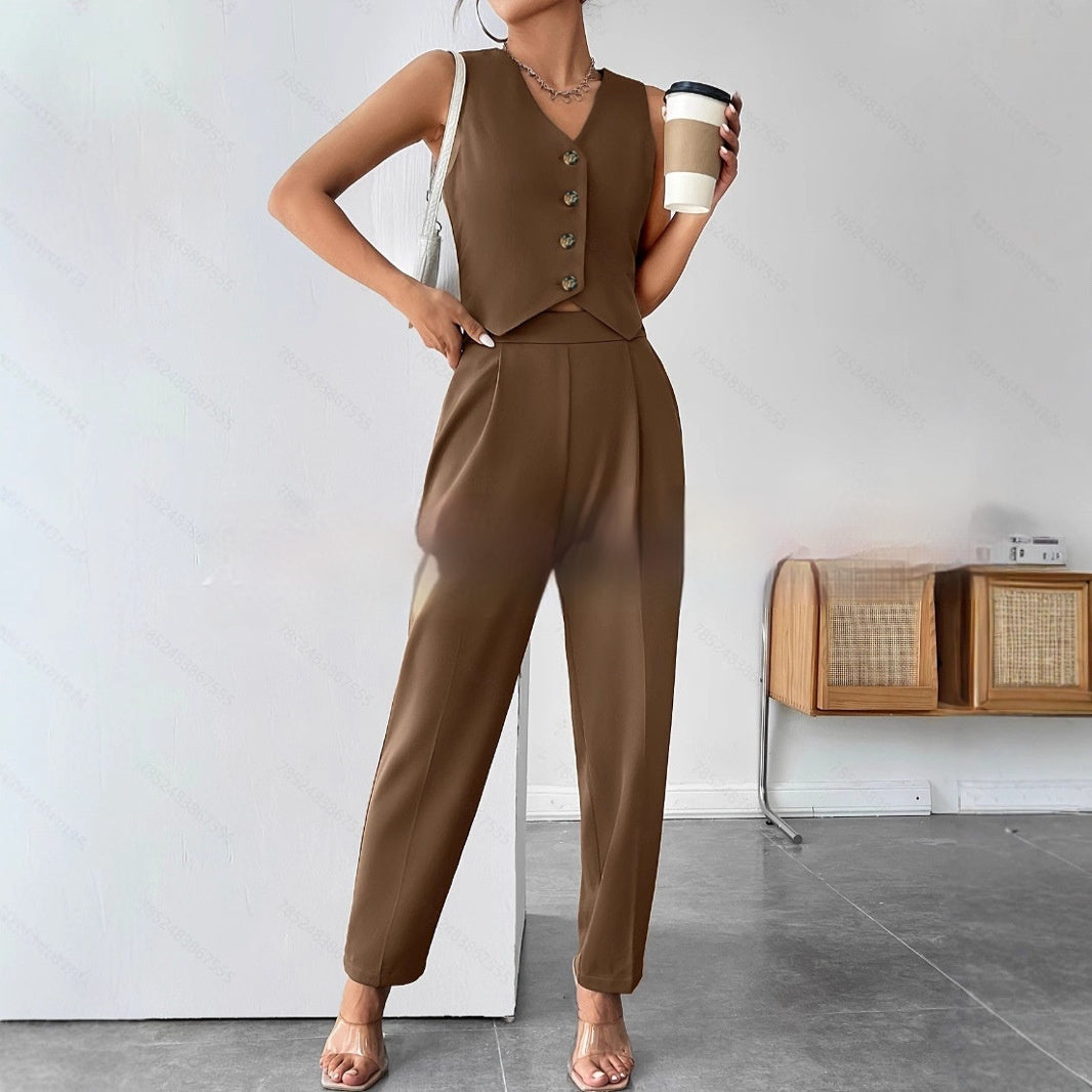 Women’s Coffee Sleeveless Pleated Jumpsuit