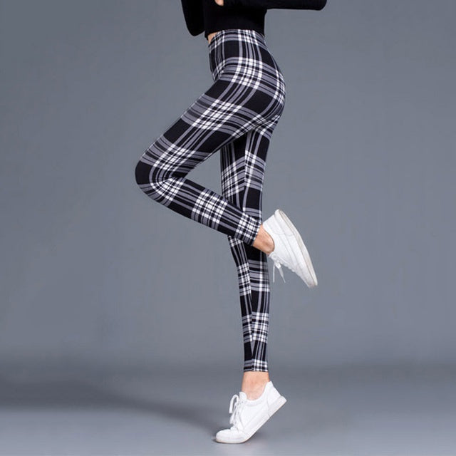 Women’s Plaid Yoga Leggings – Mid Waist Push-Up Pants