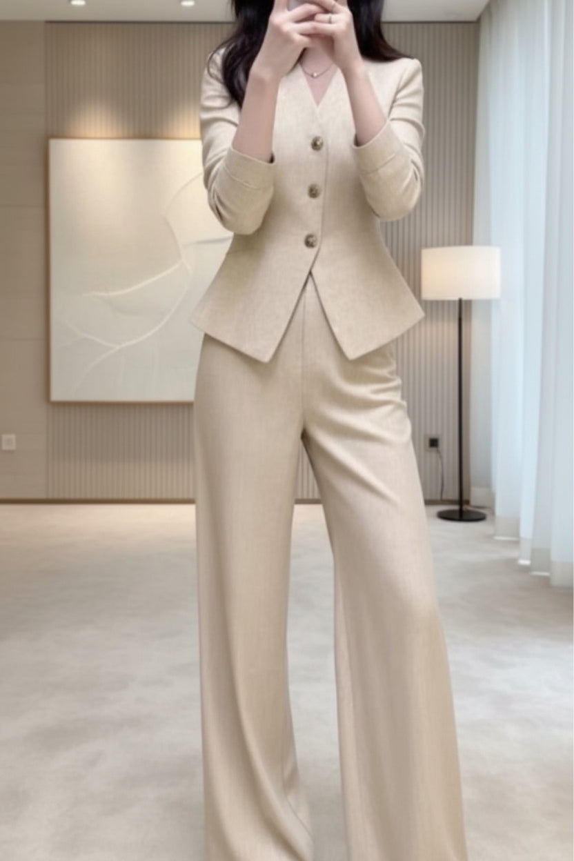 Waist-Grabbing Beige Coat and Wide Leg Pants Set