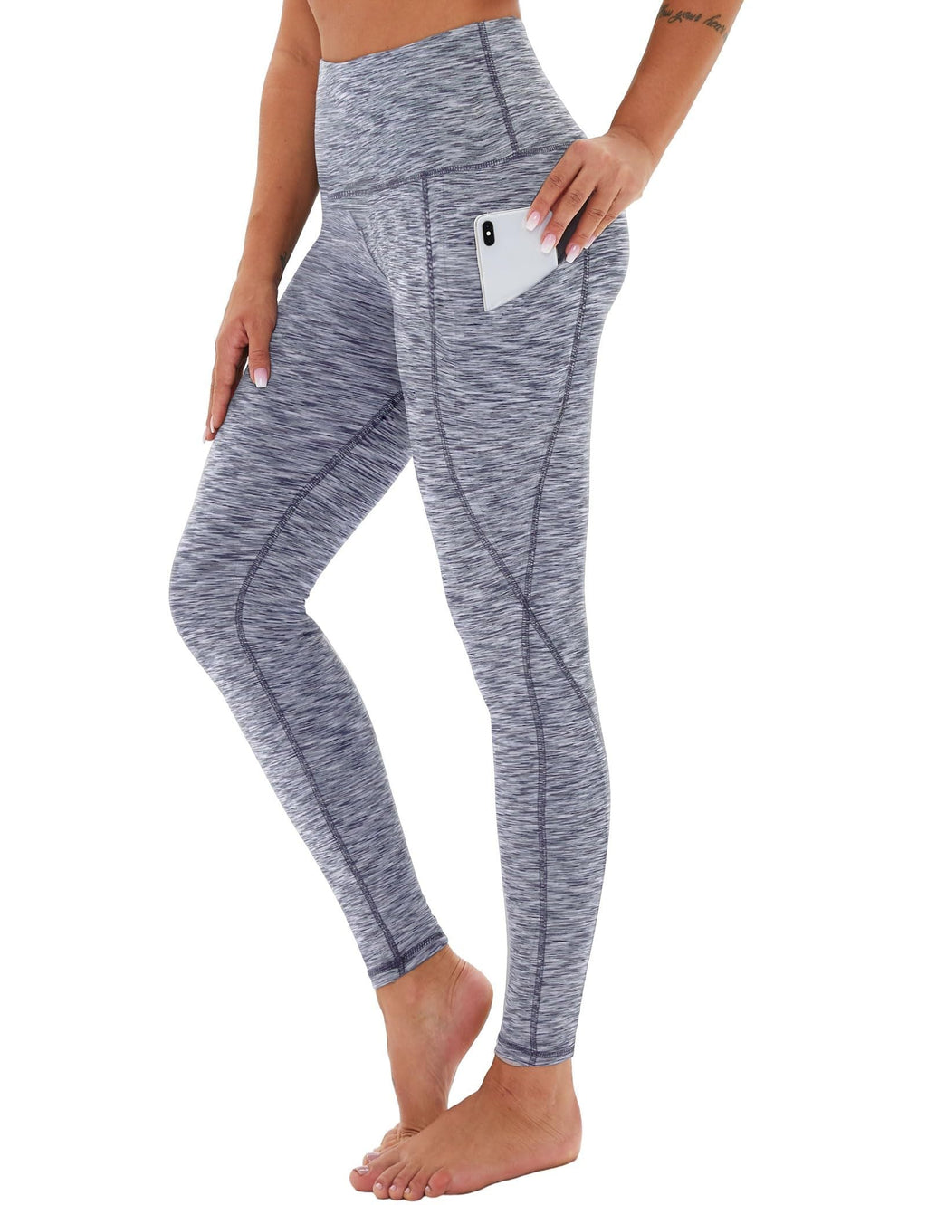 Cropped High-Waisted Yoga Pants with Diagonal Pockets