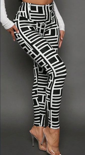 Women’s Geometric Print Knitted Leggings – Casual Stretch Pants