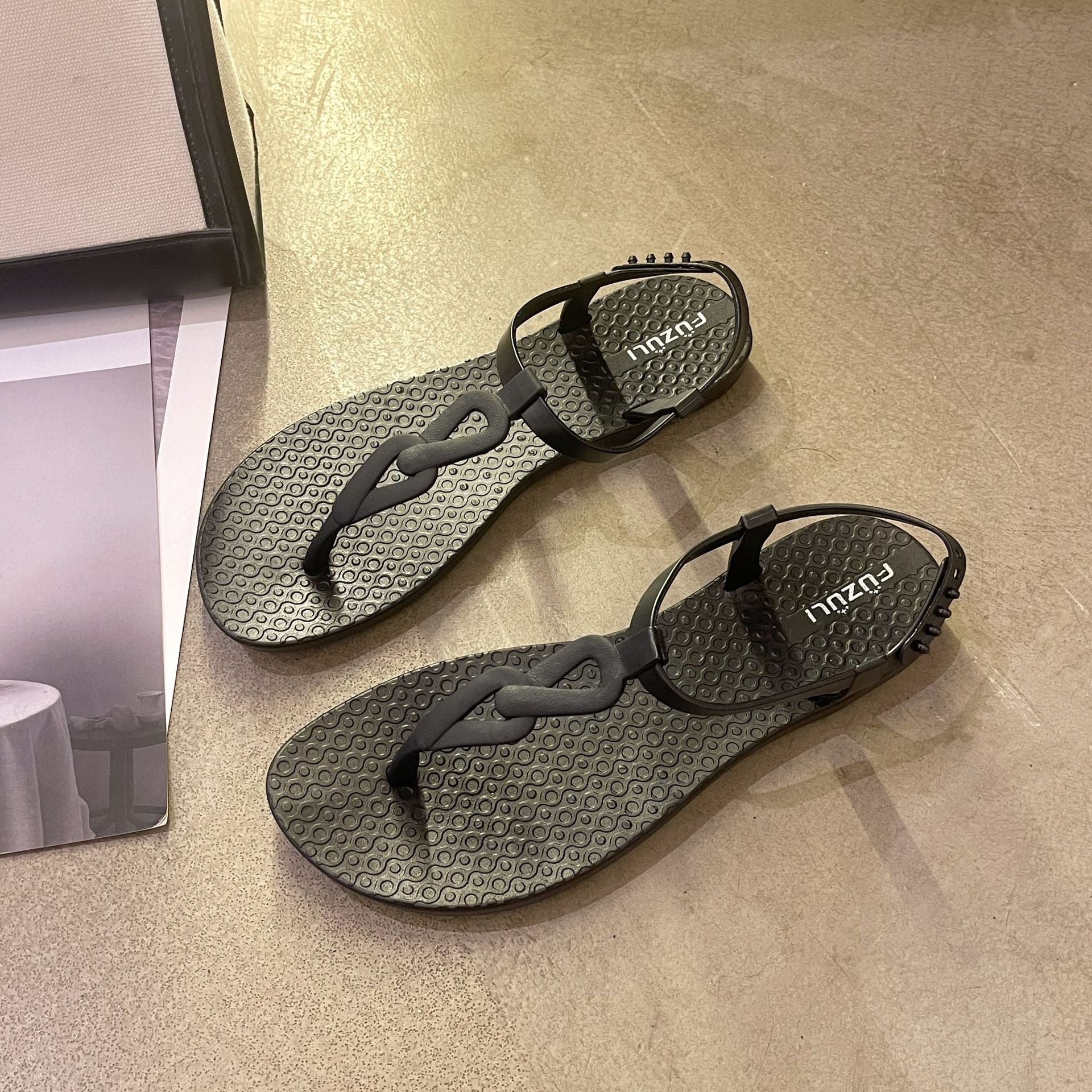 Women's Flat Buckle Strap Sandals